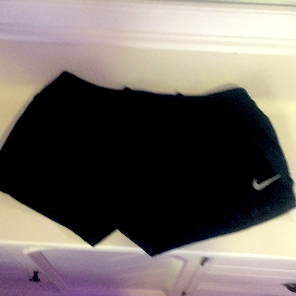 Low rise Nike dry-fits